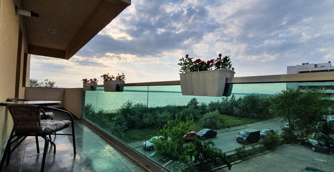 Moonlight Residence Mamaia Kültér fotó