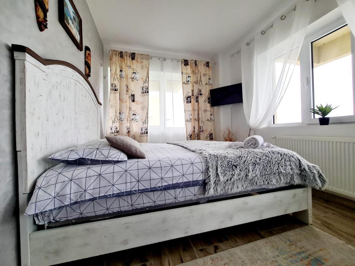 Moonlight Residence Mamaia Kültér fotó